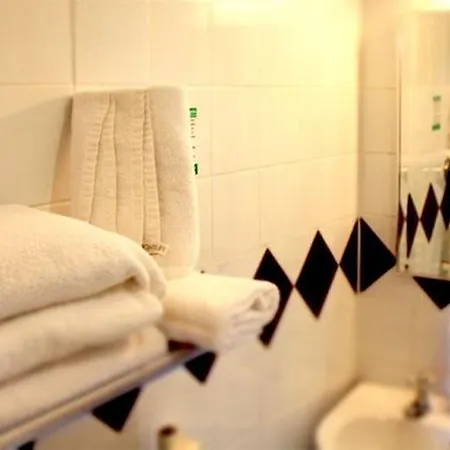 Hotel Lynams Dublino