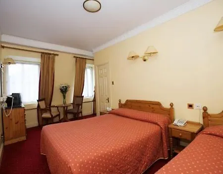 Szálloda Lynams Dublin